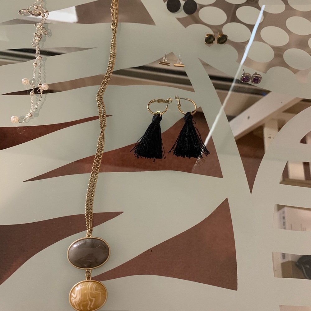 Package of jewelry for discounted price